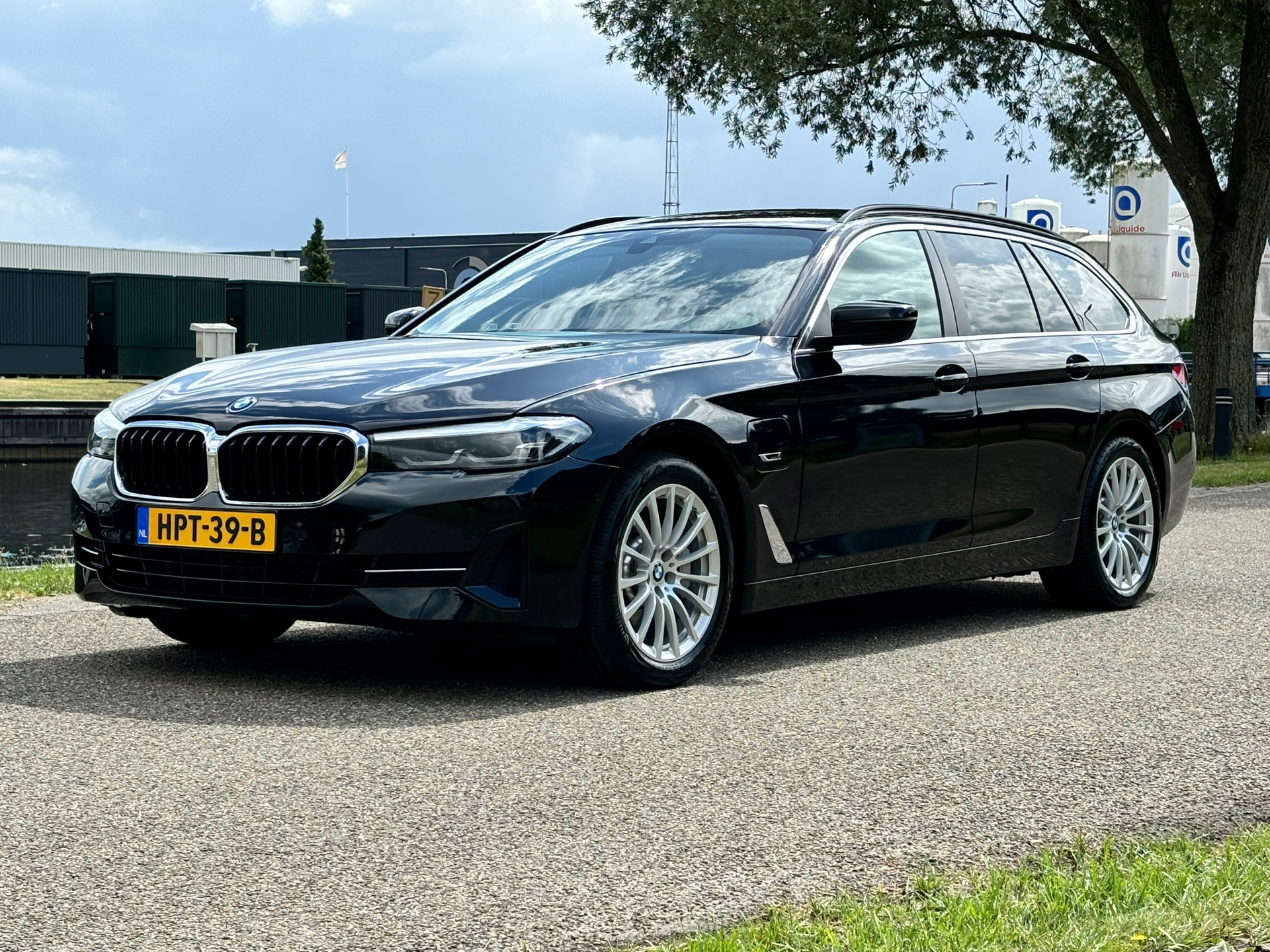 BMW 5 Serie Touring 530e Business Edition Plus | Black friday deal!! 45247955-0.jpg | Autobedrijf Van Schijndel