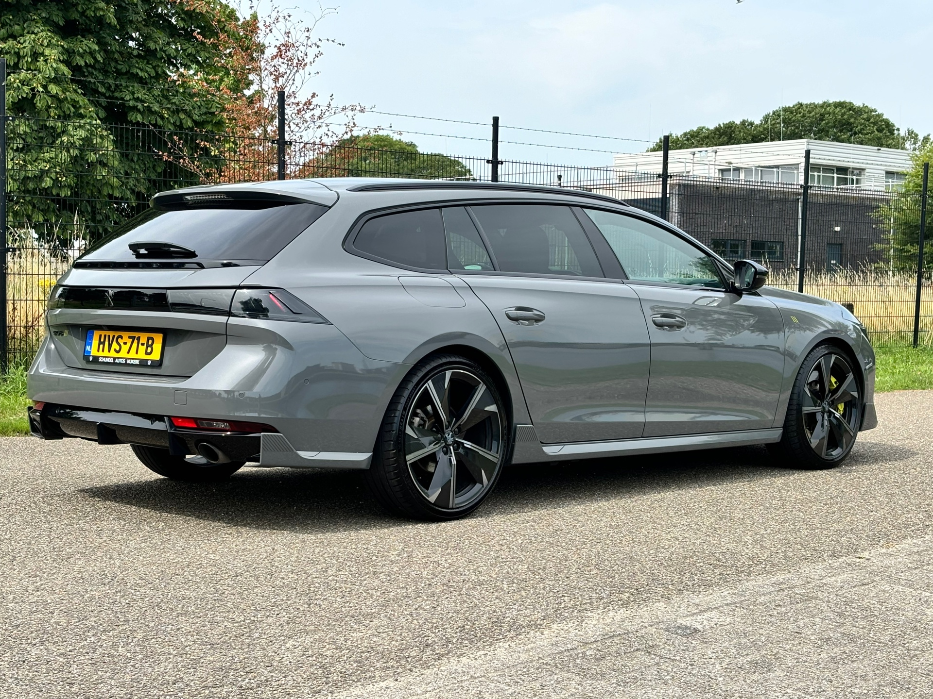 Peugeot 508 SW 1.6 HYbrid Peugeot Sport Engineered | 20inch | 360pk!! 46497626-2.jpg | Autobedrijf Van Schijndel