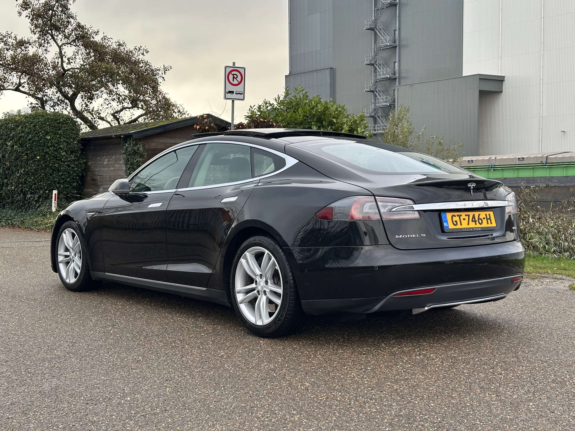 Tesla Model S 85D | Free Super Charge | Autopilot | Pano Dak 49479685-1.jpg | Autobedrijf Van Schijndel