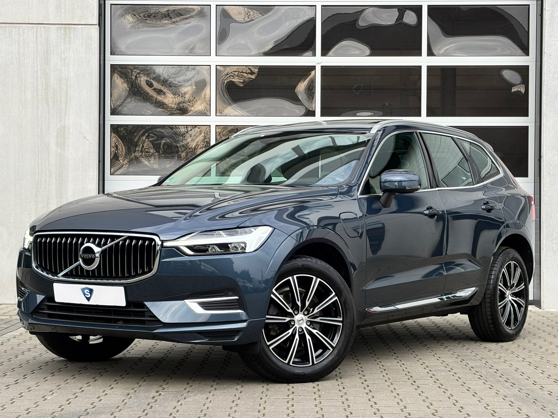 Volvo XC60 2.0 T8 Twin Engine AWD Inscription / Head up / Pano / H&K Audio 51653958-0.jpg | Autobedrijf Van Schijndel