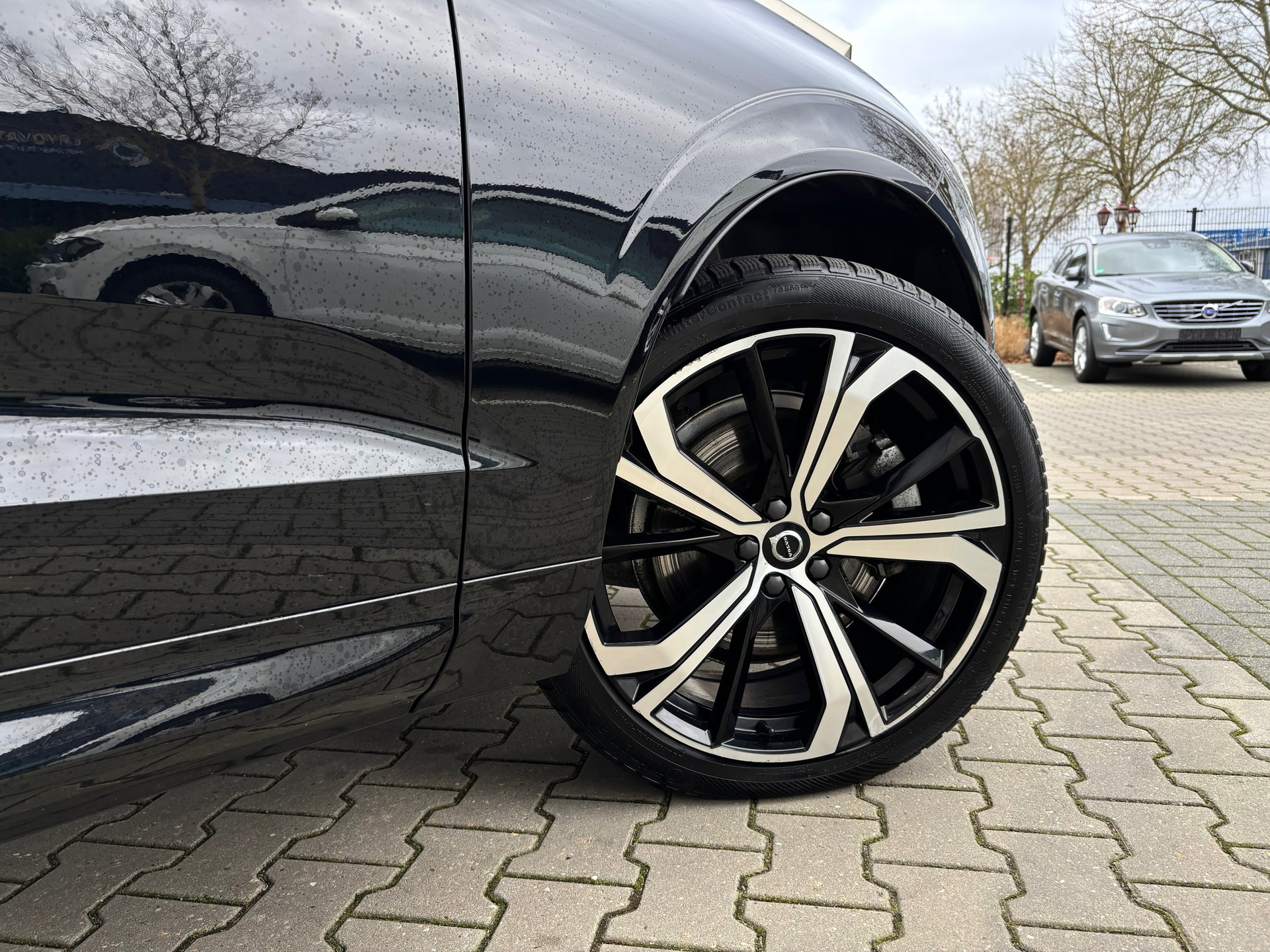 Volvo XC60 2.0 T6 Plug-in hybrid AWD Dark / Google / Trekhk. / 360° / 21inch 51708192-2.jpg | Autobedrijf Van Schijndel