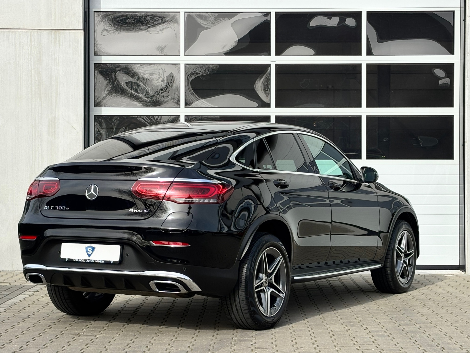 Mercedes-Benz GLC Coupé 300e 4MATIC SOH-Test/ AMG/ MBUX/ Carplay 51916892-2.jpg | Autobedrijf Van Schijndel