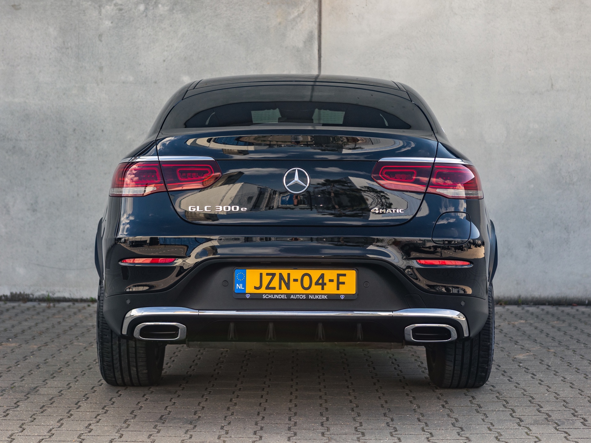 Mercedes-Benz GLC Coupé 300e 4MATIC AMG | 12 mnd garantie | Dealercheck 51916892-2.jpg | Autobedrijf Van Schijndel