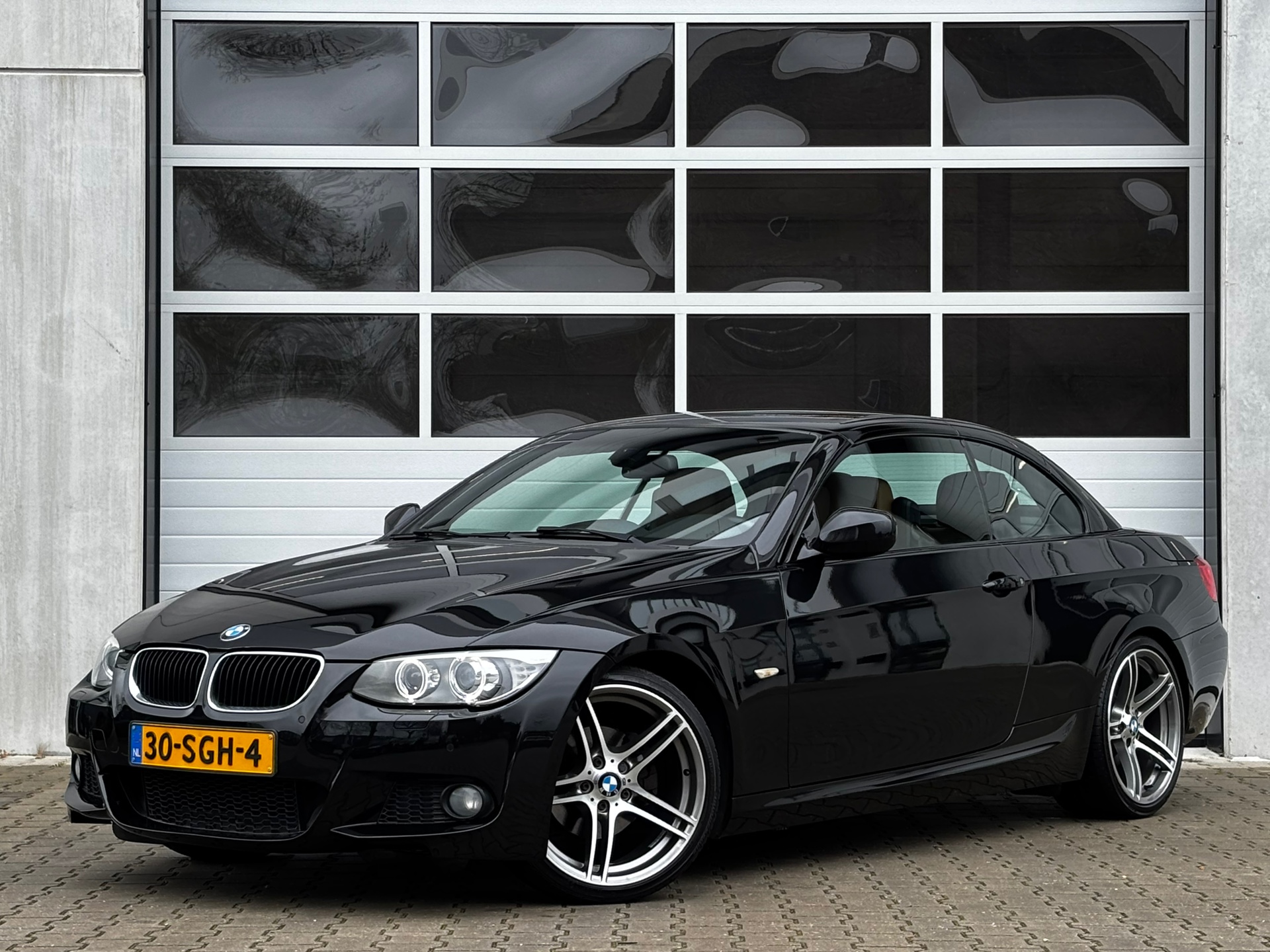 BMW 3 Serie Cabrio 320i Sport Edition | 1ste eig. | NL Auto | 131.000km!! 52565892-0.jpg | Autobedrijf Van Schijndel