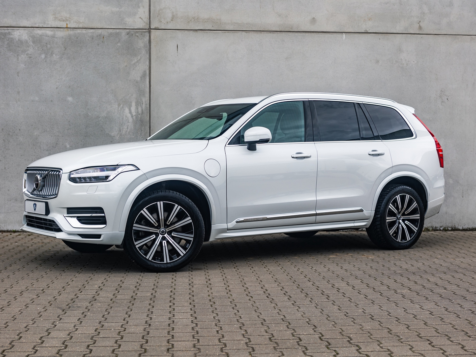 Volvo XC90 2.0 T8 Recharge AWD Inscription 360° 7 zits Trekhaak 54365412-0.jpg | Autobedrijf Van Schijndel