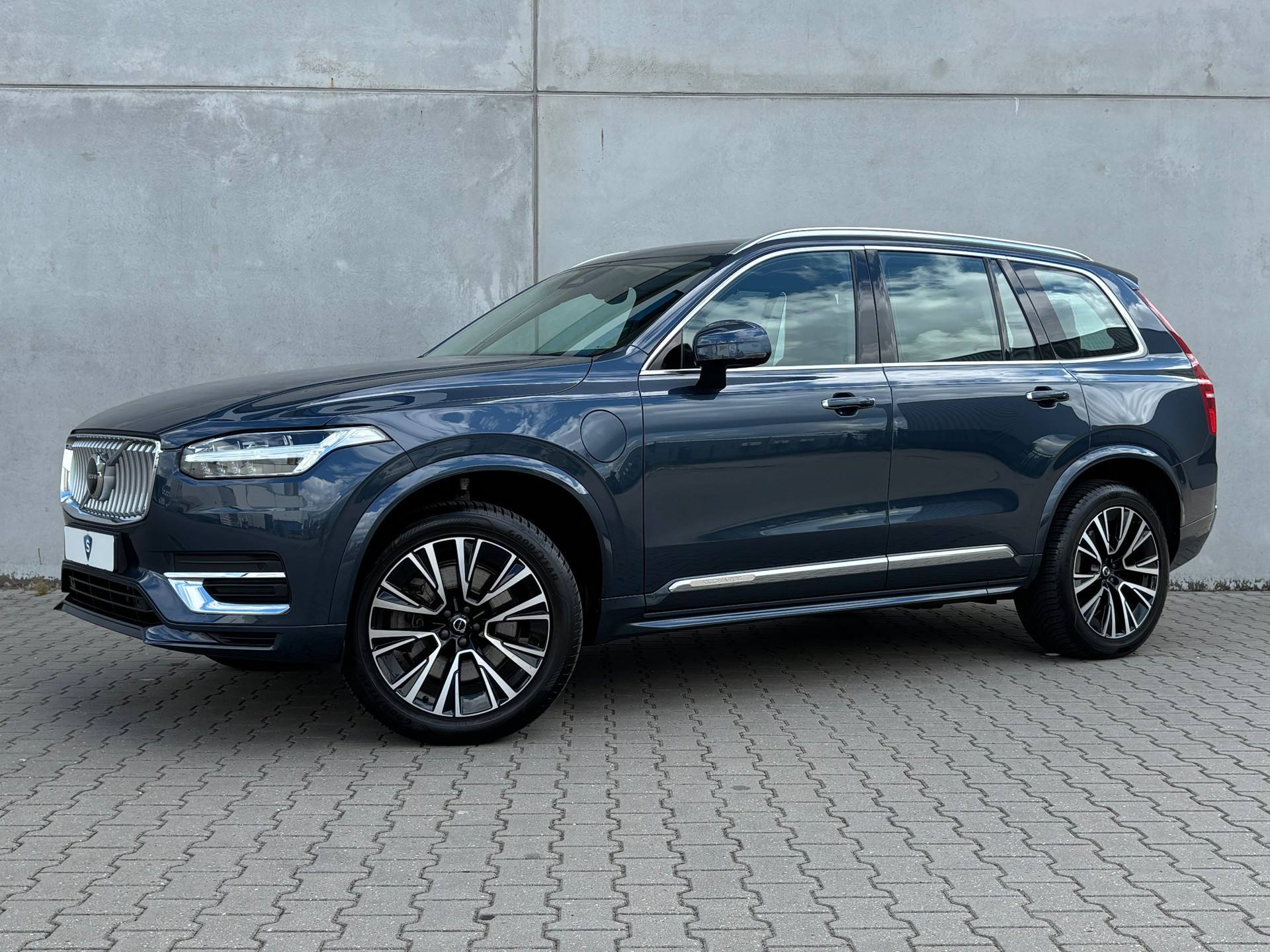 Volvo XC90 2.0 T8 Recharge AWD Plus Bright | SOH 98% | Trekhk | 12 mnd Garantie 55444638-0.jpg | Autobedrijf Van Schijndel