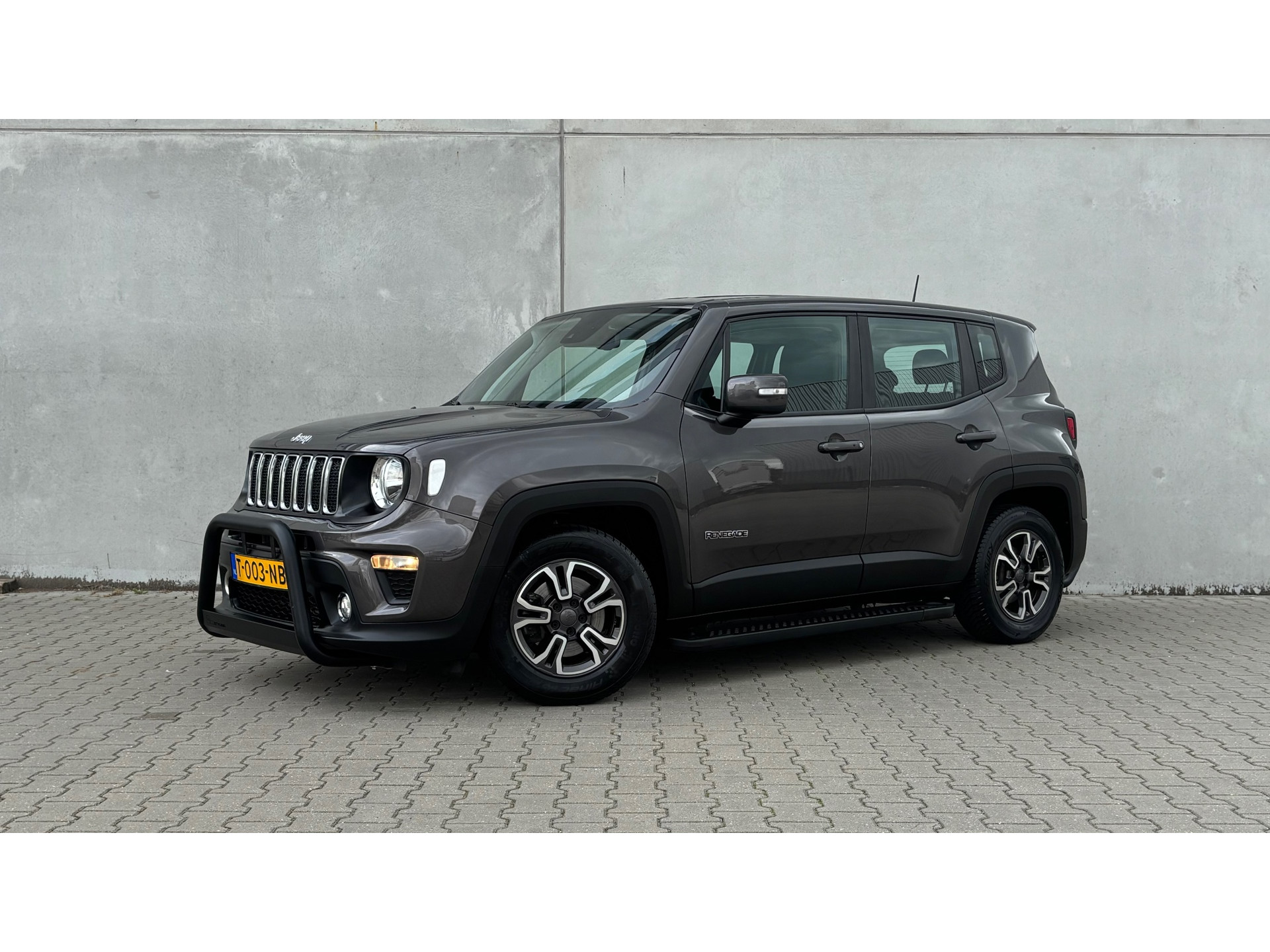 Jeep Renegade 1.3T DDCT Limited Automaat Bull Bar Side steps 56513175-0.jpg | Autobedrijf Van Schijndel