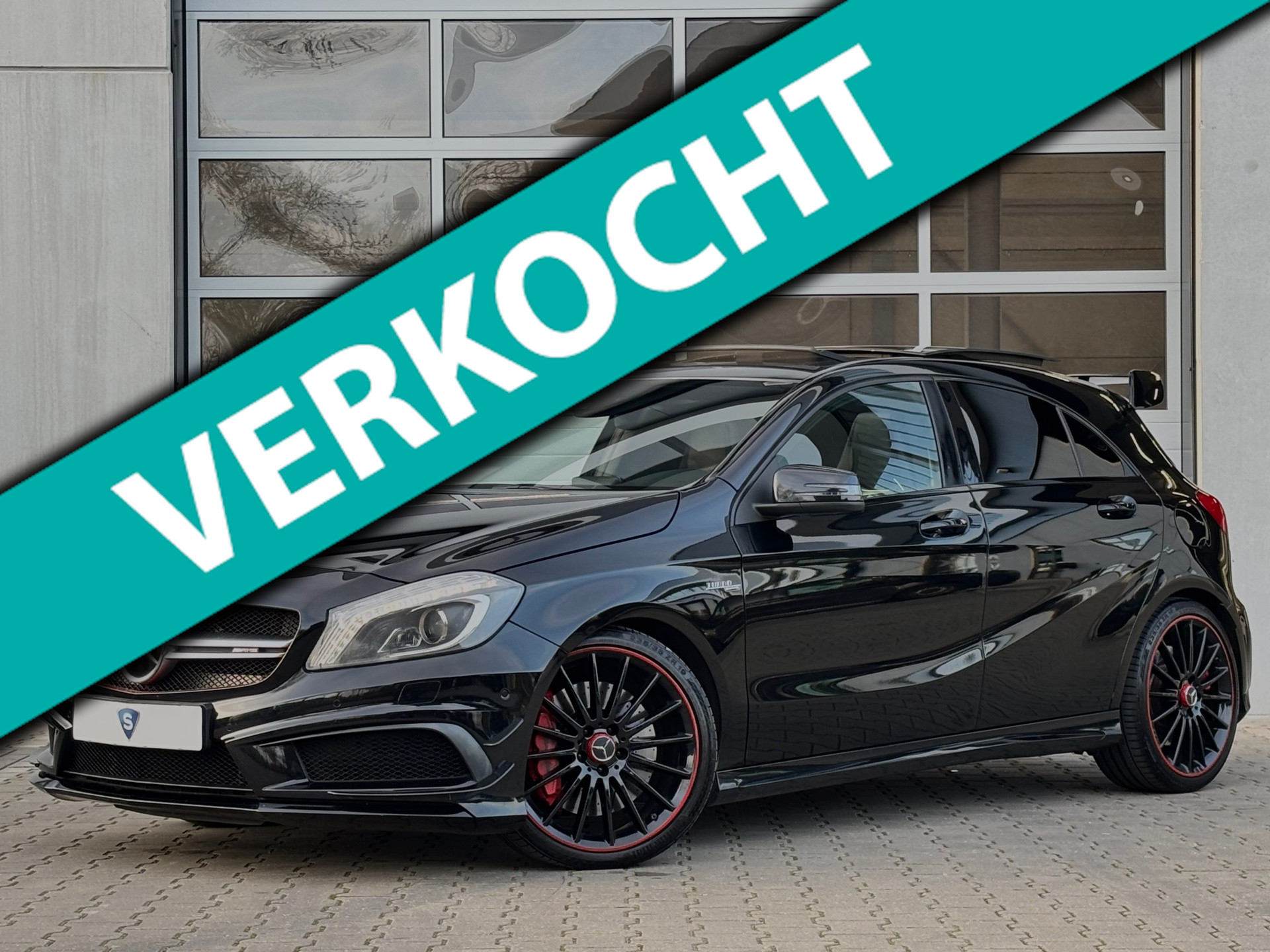 Mercedes-Benz A-Klasse AMG 45 4MATIC | H&K Audio | Schaalstoelen 49950698-0.jpg | Autobedrijf Van Schijndel