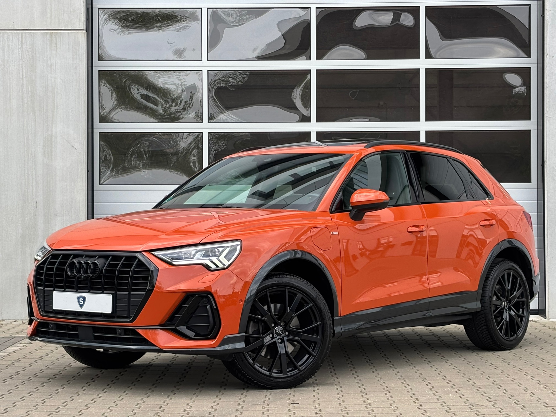 Audi Q3 45 TFSI e S edition B&O Pano Trekhaak 62.000km!! 53052375-0.jpg | Autobedrijf Van Schijndel